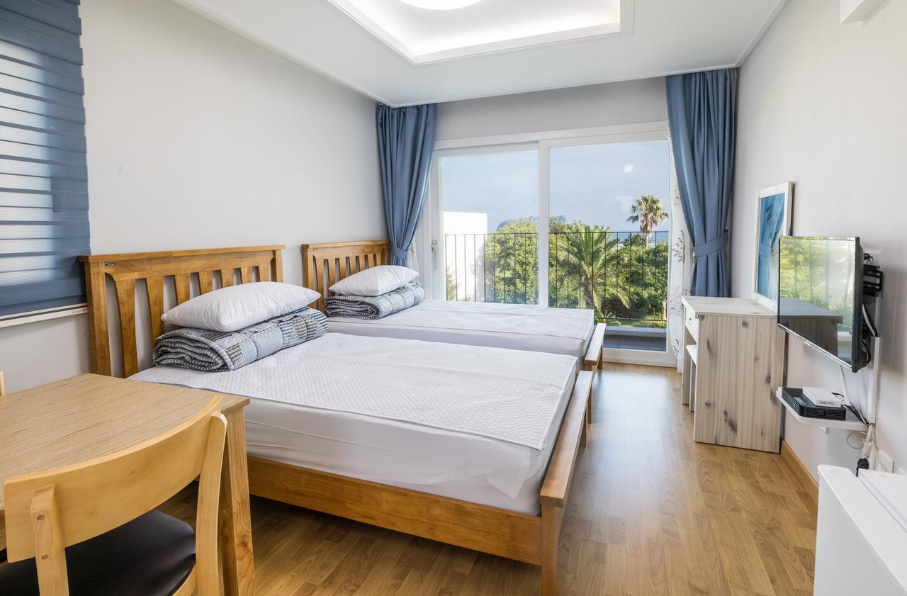 Jeju Bada Wi Olle Pension Sogüpcho Exteriér fotografie